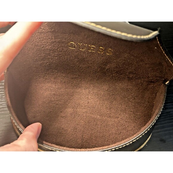 Guess Women's Sunglasses/Eyeglasses Case Authentic. - Picture 5 of 6